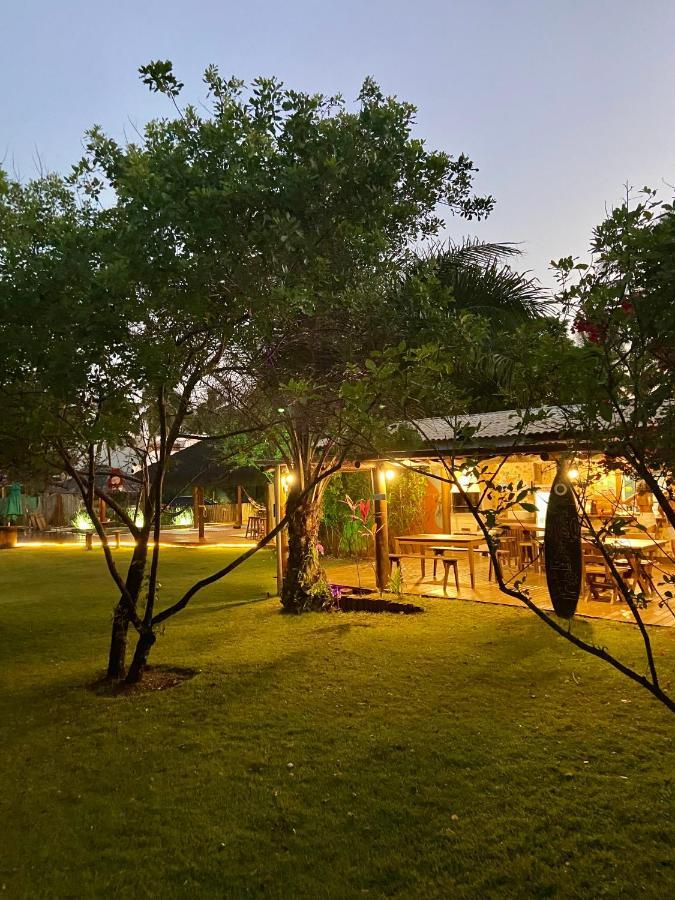 Hotel Bahia Surf Camp Abrantes Exterior foto
