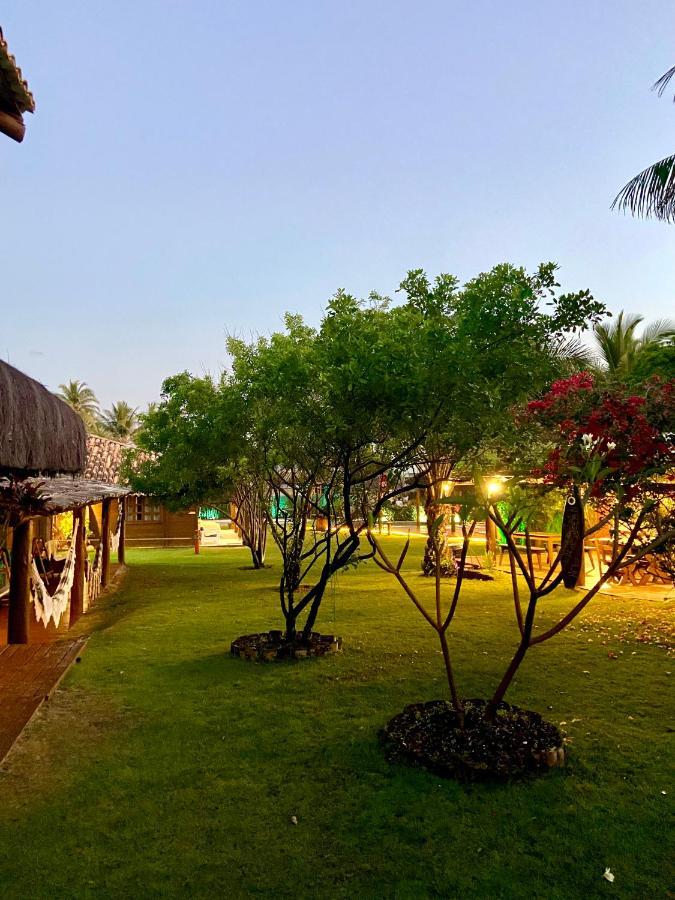 Hotel Bahia Surf Camp Abrantes Exterior foto