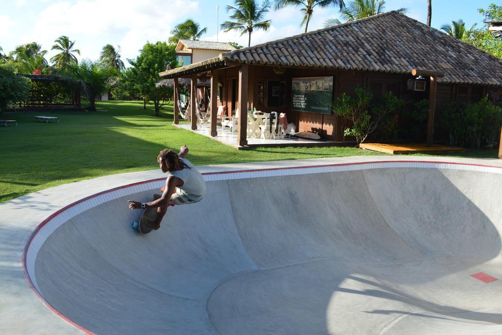 Hotel Bahia Surf Camp Abrantes Exterior foto